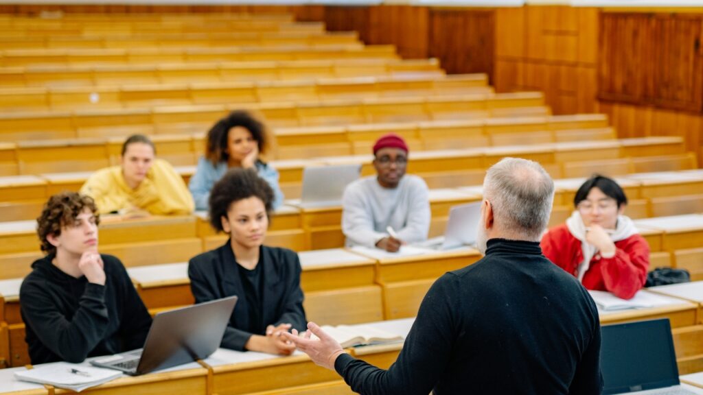 Best Universities in Germany for Finance- Everything You Need to Know