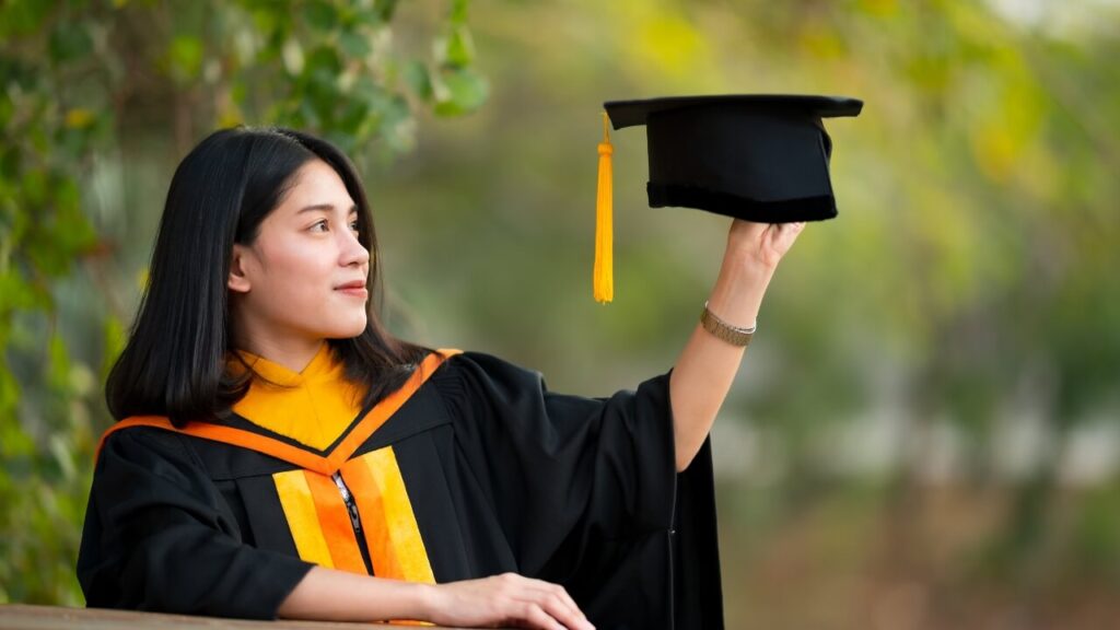 Masters in Teaching Scholarships