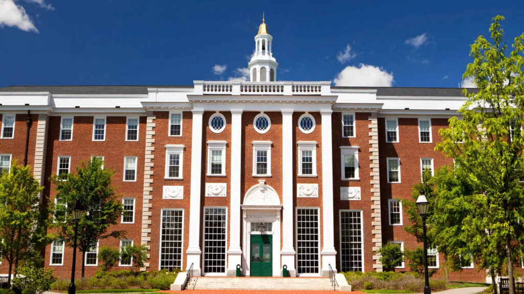 Harvard University-Fees, Courses, Admission and Rankings